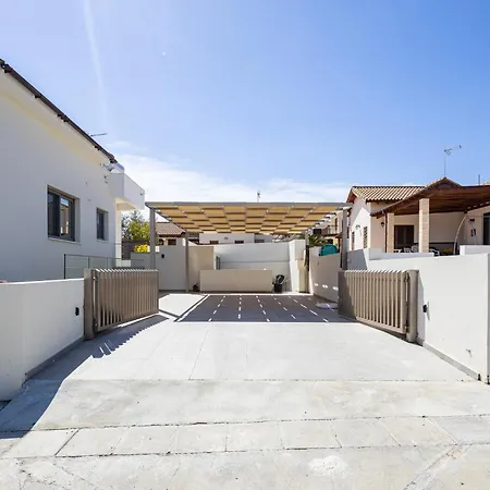 Pacy * Agios Theodoros