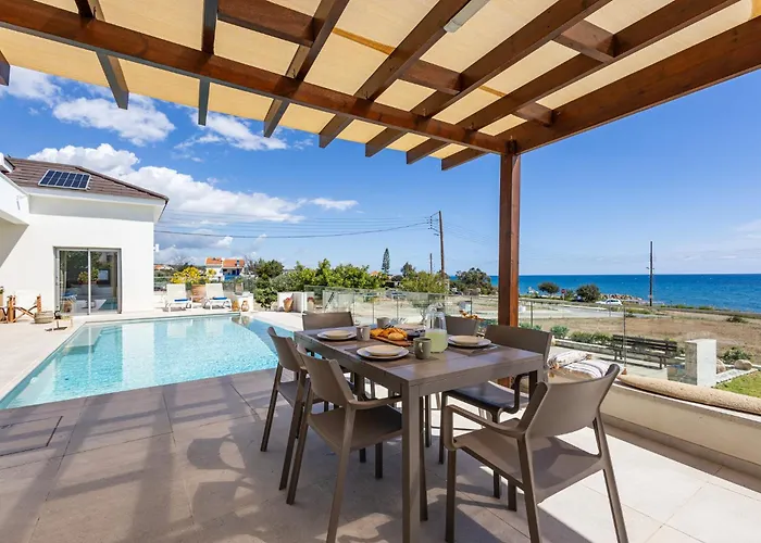 Pacy Agios Theodoros