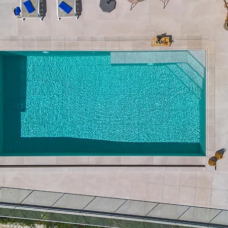 Villa Pacy *