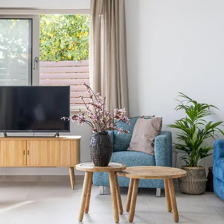 Pacy Agios Theodoros