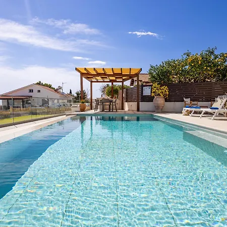 Villa Pacy *