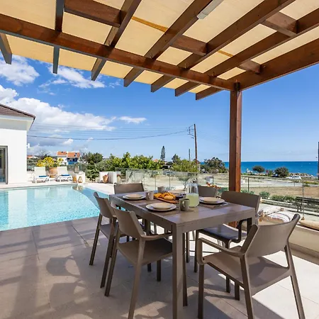 Pacy Agios Theodoros