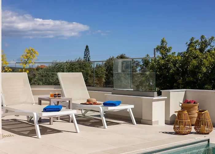 Pacy * Agios Theodoros