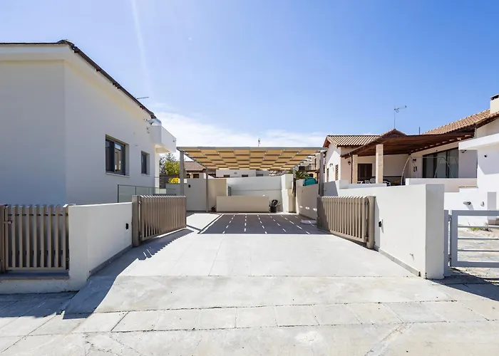 Pacy * Agios Theodoros